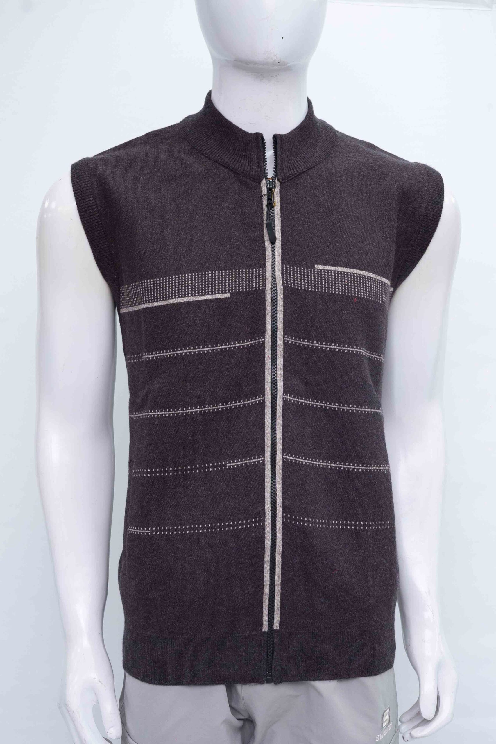 HeritageWarm Sleeveless Zip-Up – Brown